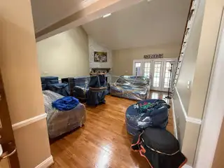 Recent move photo from Stash & Go gallery